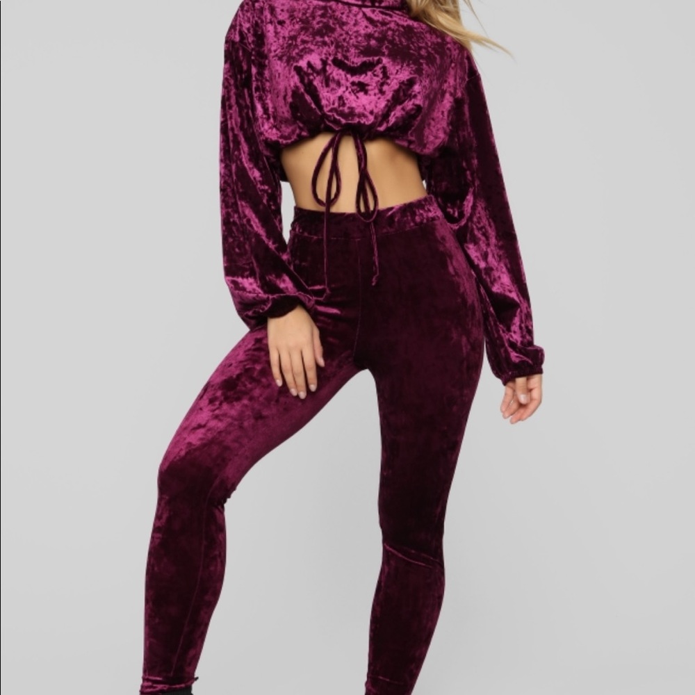 Fashion nova velvet pant set